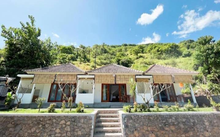 Okaoki Homestay Amed Exterior foto