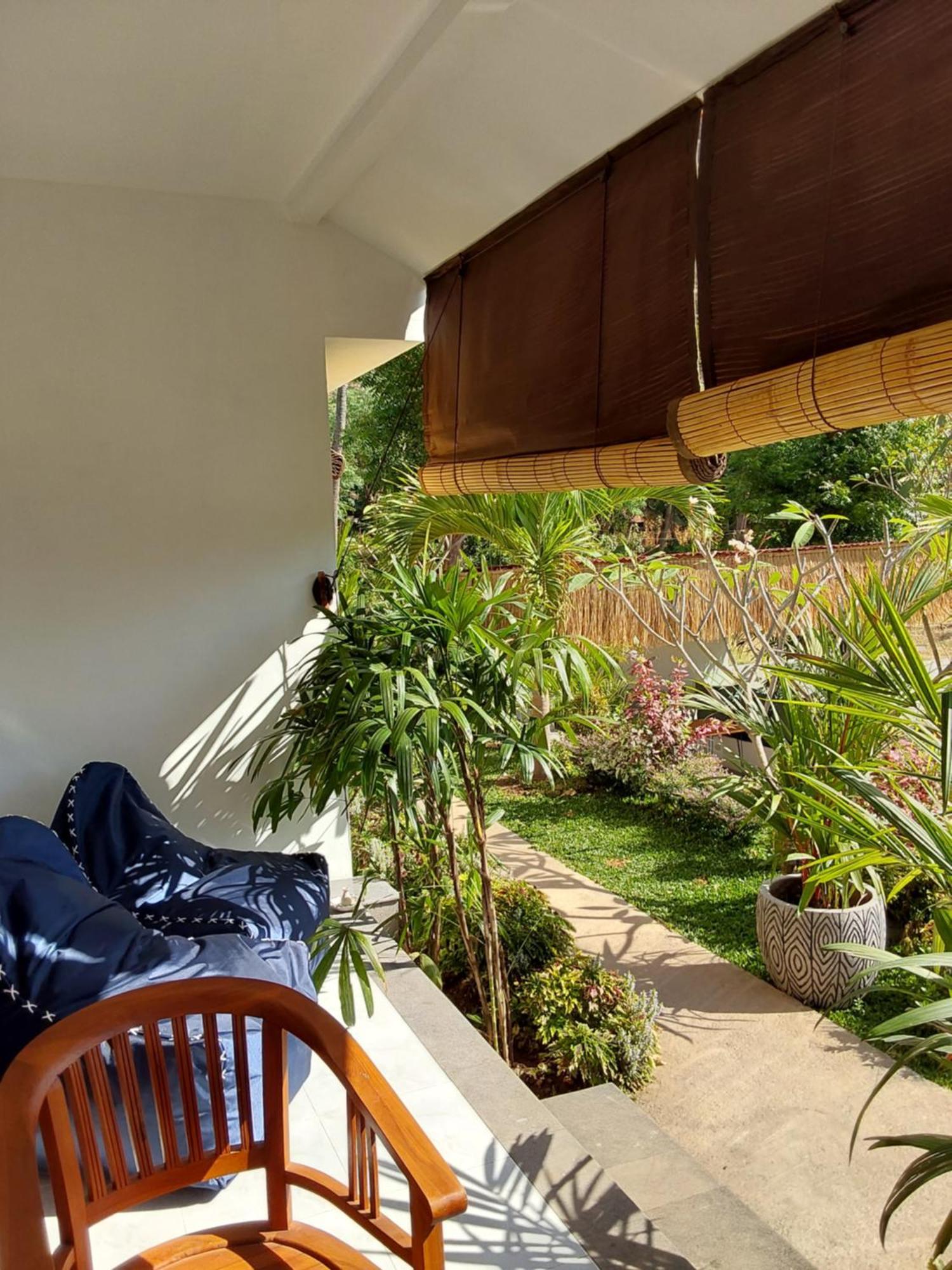Okaoki Homestay Amed Exterior foto