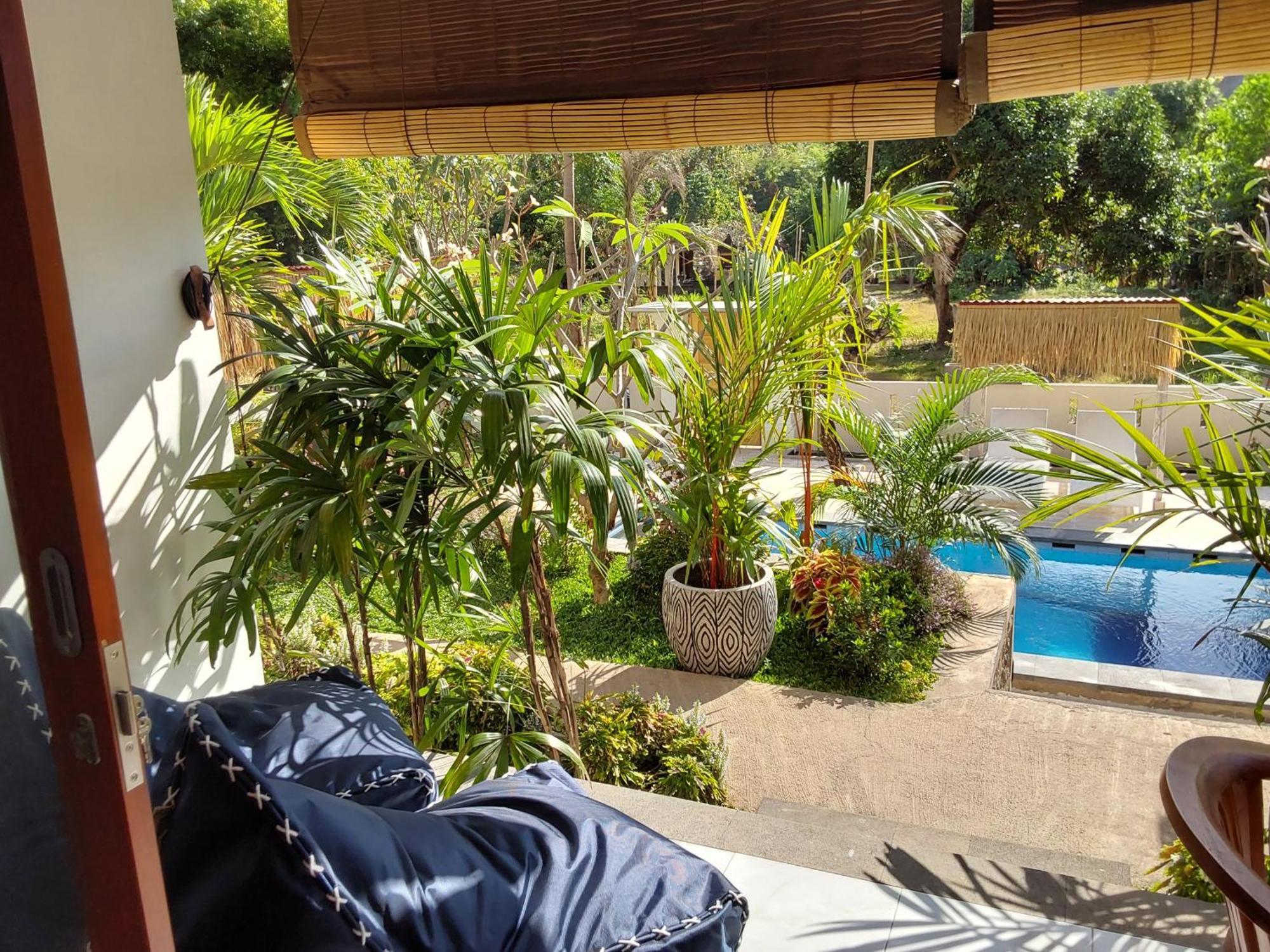 Okaoki Homestay Amed Exterior foto