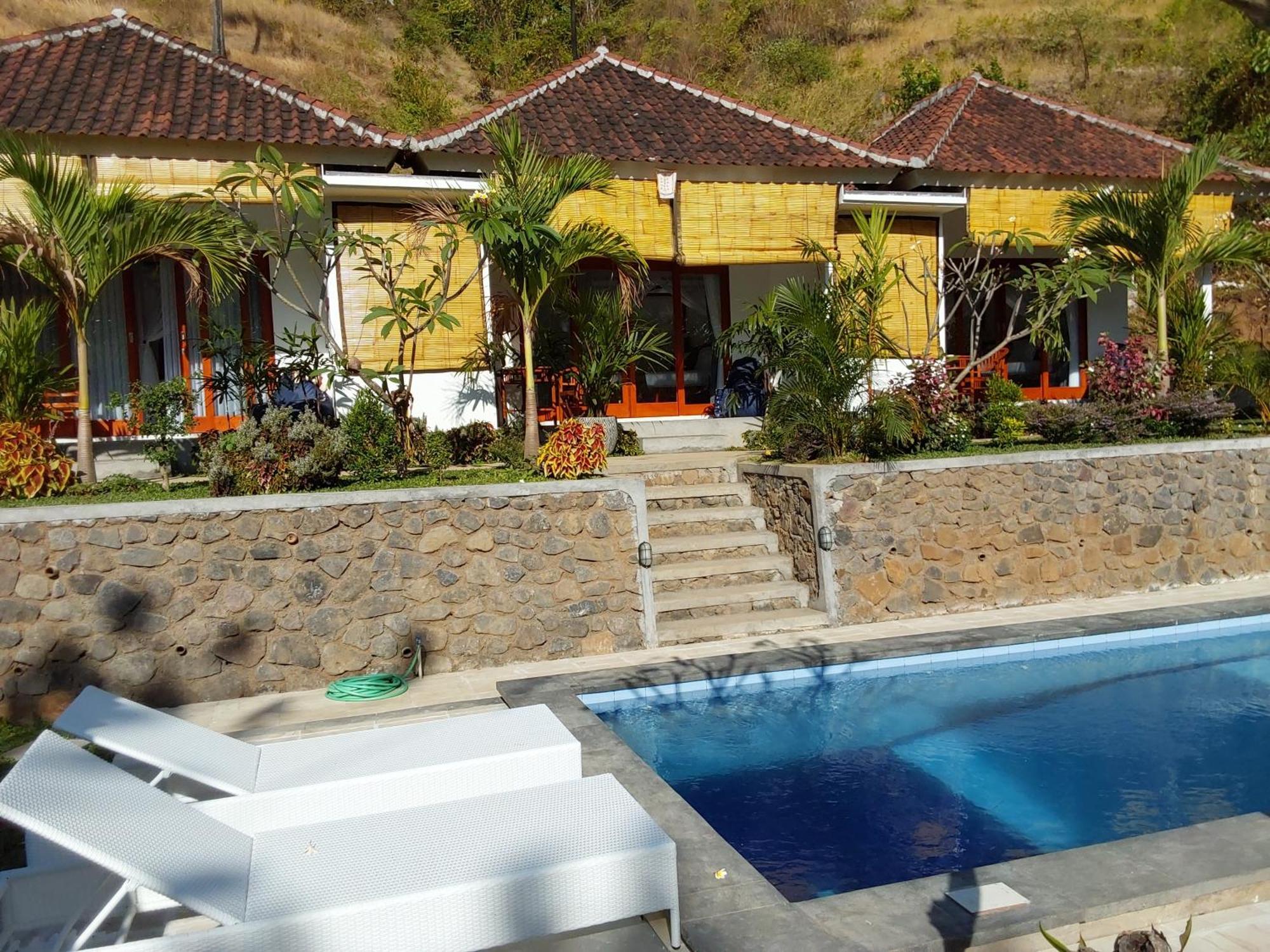 Okaoki Homestay Amed Exterior foto
